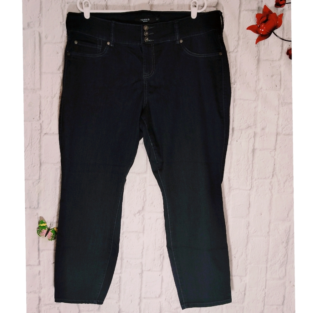 Torrid Jegging  Super Stretch Dark Wash